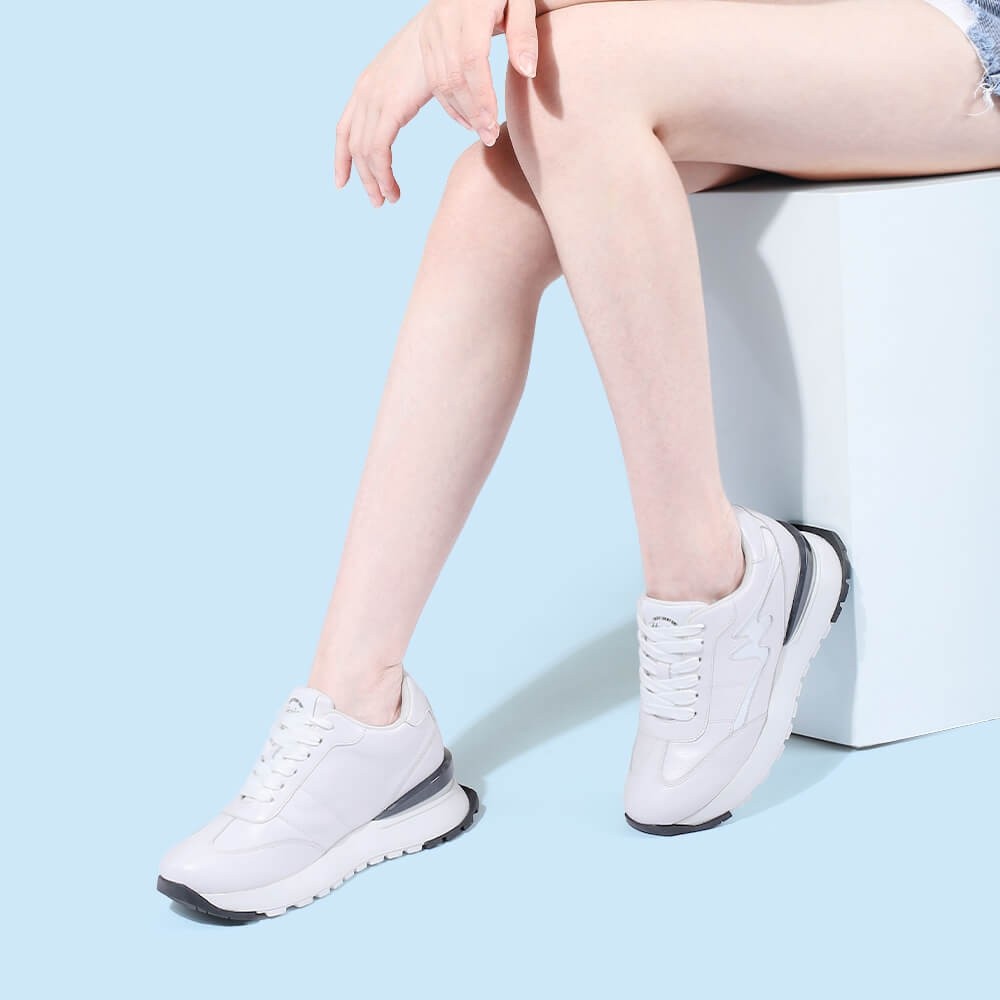 STRIDE Elevator Sneakers For Women - Height Increasing Shoes For Ladies - White Leather Sneakers 8CM / 3.15 Inches